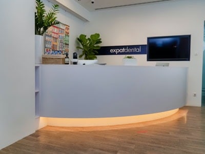 expatdental-raffles-front-office-thumbnail